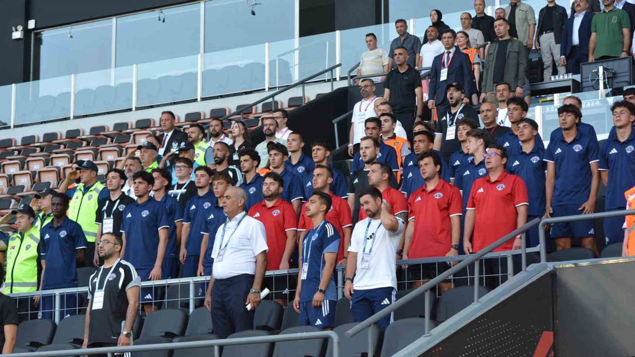 Kasımpaşa erken golle Çorum'dan 1-0 galip ayrıldı