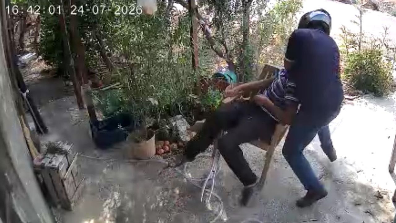 kasklı saldırının hedefi yaşlı adam 18 günlük yaşam savaşını kaybetti
