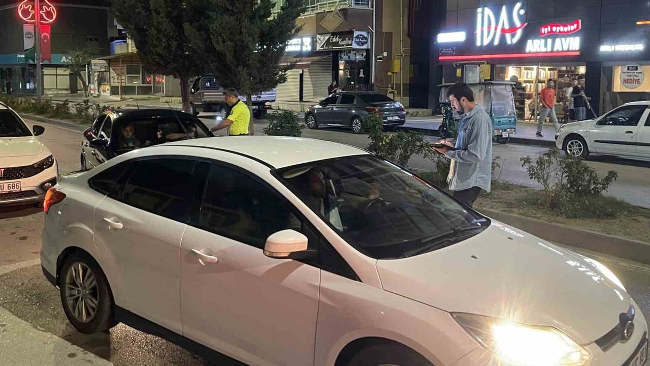 Kavak'ta güvenlik için trafik ve asayiş uygulamaları yoğunlaştı