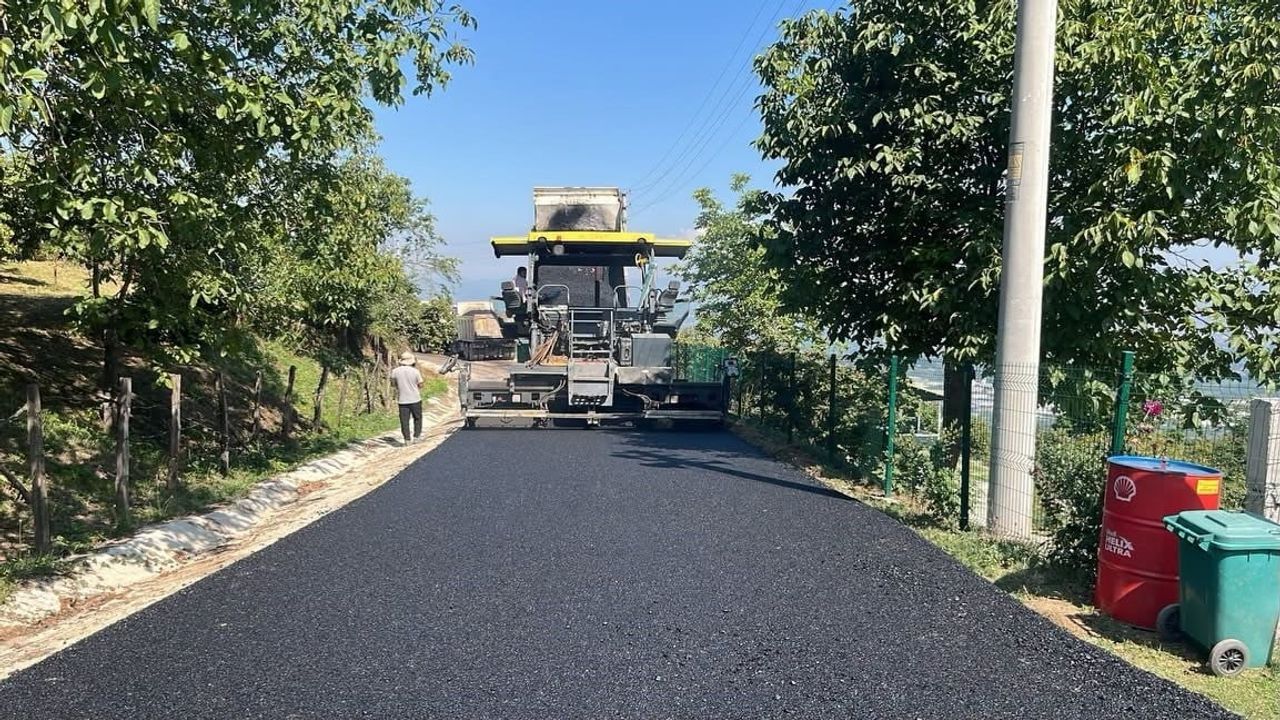 Kavakbıçkı'ya yeni yol: sıcak asfaltla ulaşım konforu artacak
