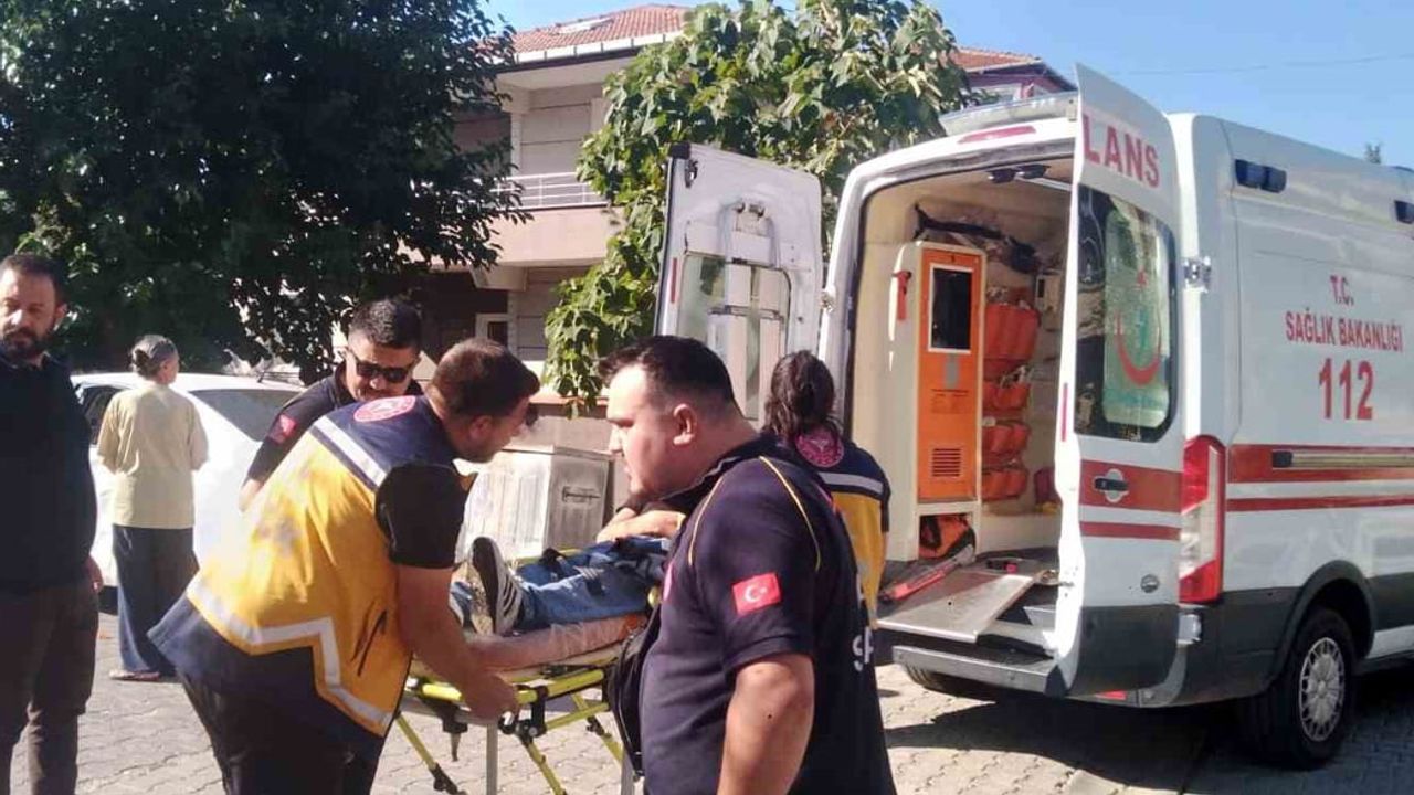 Kavşakta çarpışma: Muratlı'da motosiklet sürücüsü yaralandı