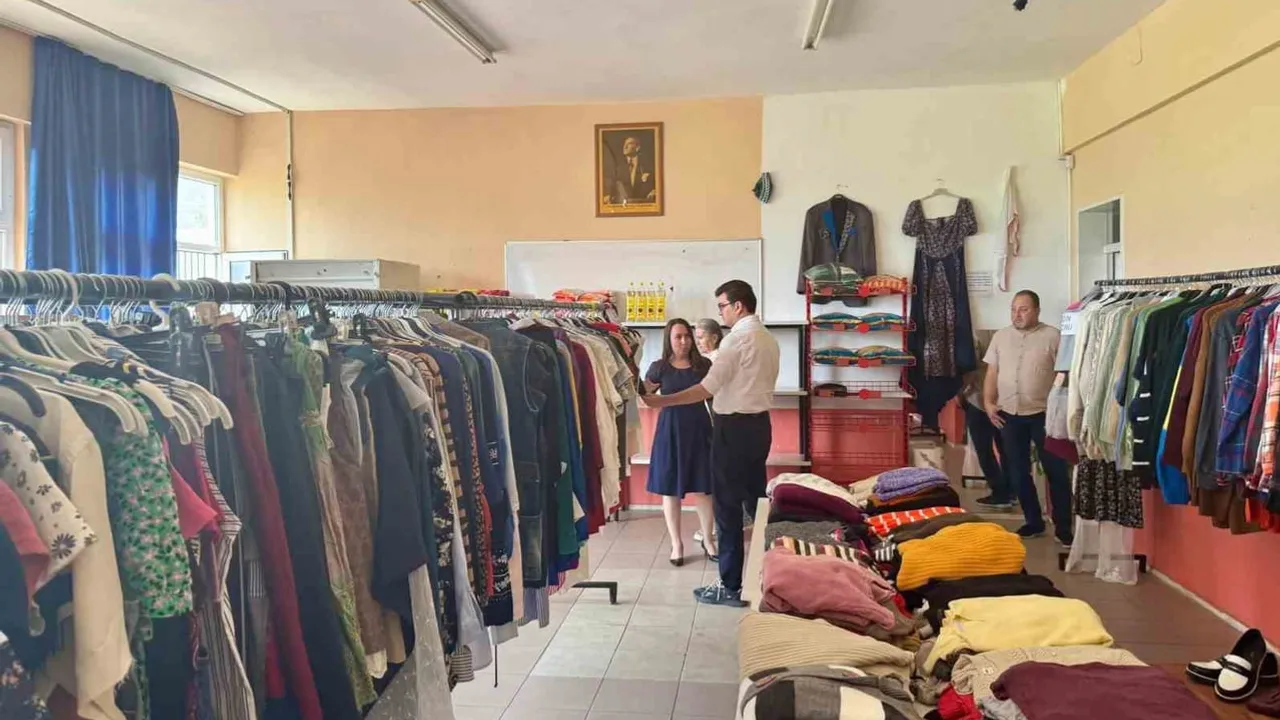 Kaymakam Sözen Bozdoğan'da yaz kurslarından MYO'ya eğitim uygulamalarını yerinde inceledi