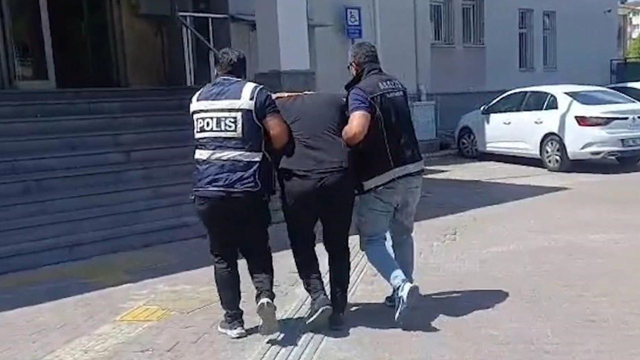 Kayseri'de silahla yağma ve dolandırıcılıktan 11 yıl 3 ay hapis cezası bulunan kişi yakalandı