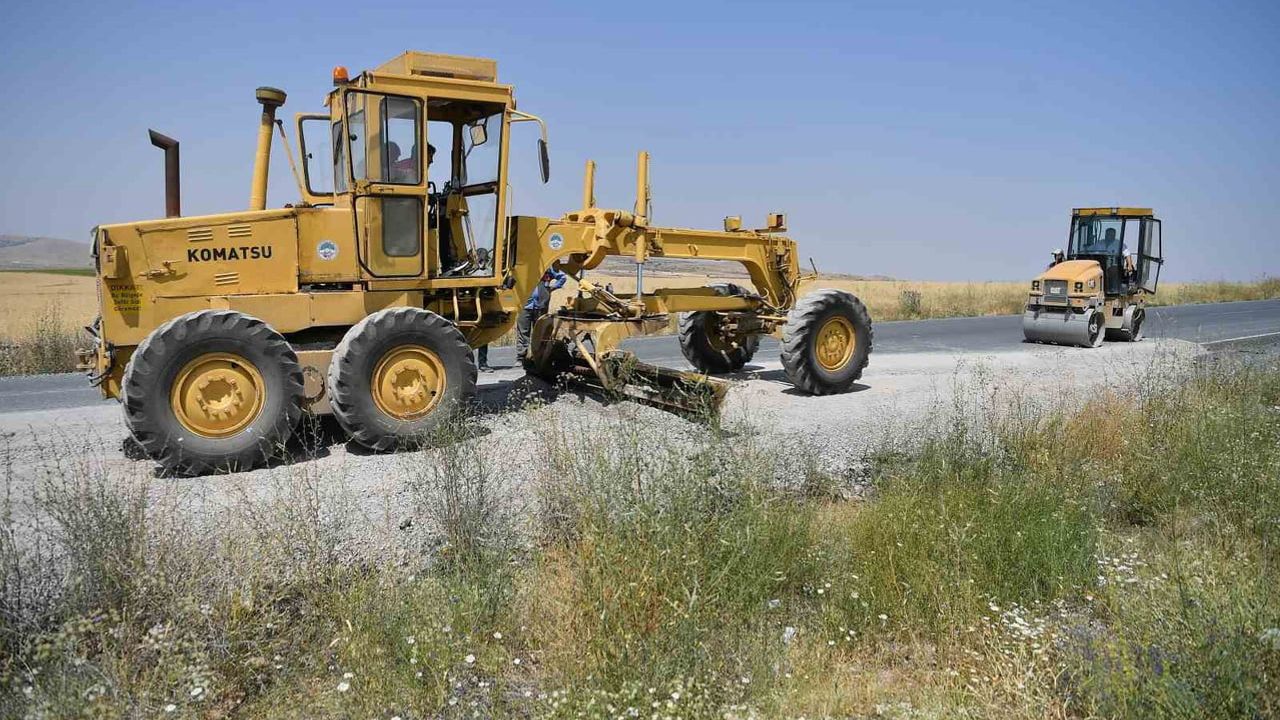 Kayseri'den kırsal yollara 70 milyon TL'lik kapsamlı yatırım