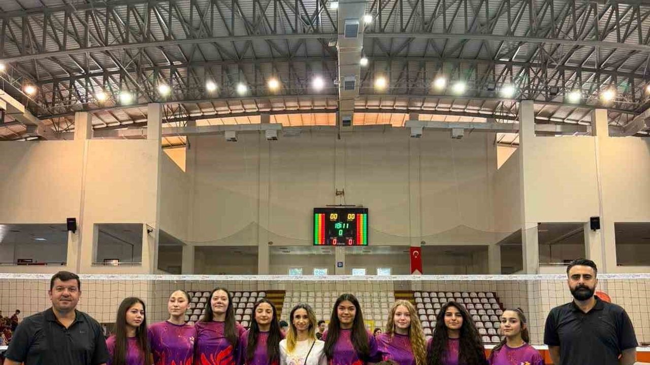 Kayseri'nin genç sultanları Amasya finalinde bronz madalyayı kazandı