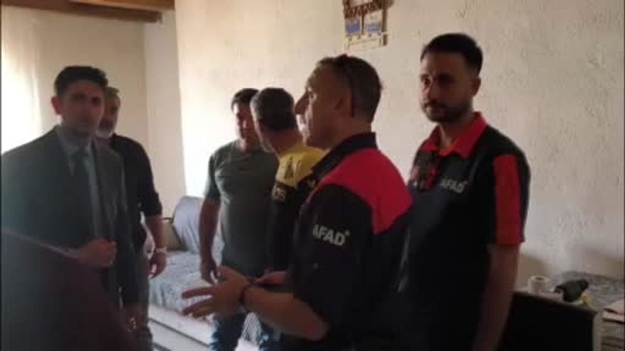Kayseri Pınarbaşı'nda 4,1 büyüklüğünde deprem bazı evlerde hasar bıraktı