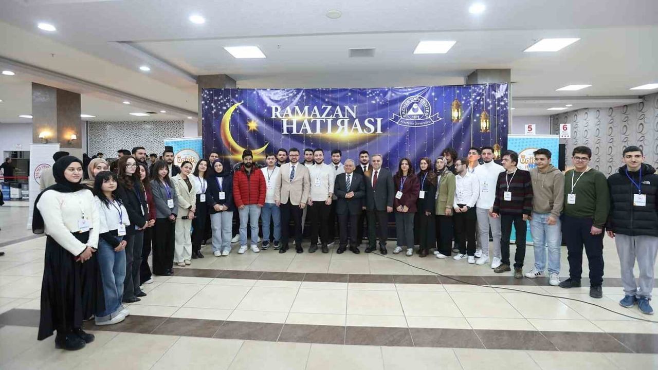 Kayseri, tercih eden gençleri eğitim ve sosyal destekle karşılıyor