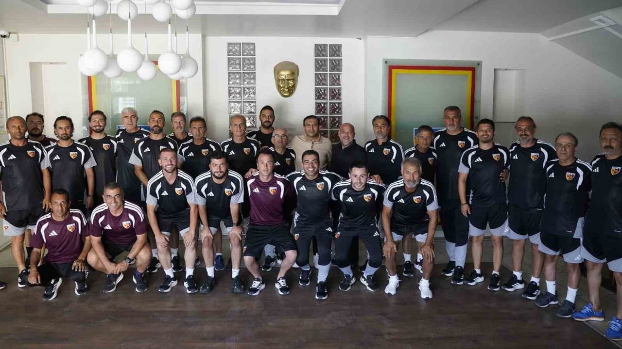 Kayserispor akademi kadrosunu güçlendirdi