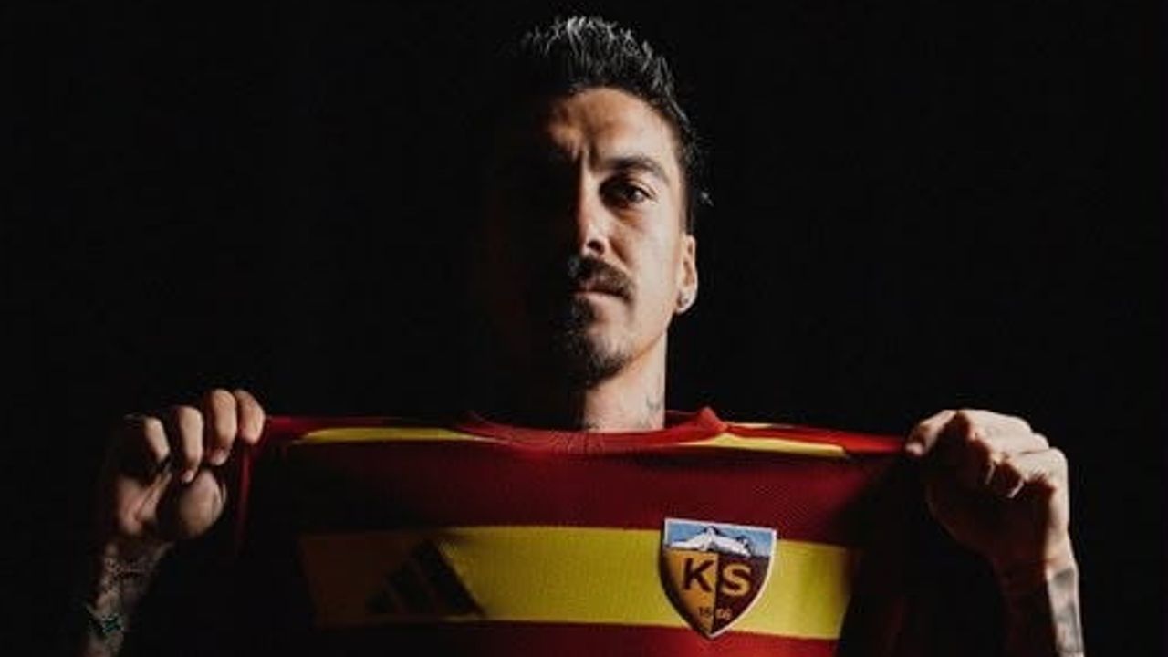 Kayserispor sol bek transferinde Cenk Şen'i resmen açıkladı