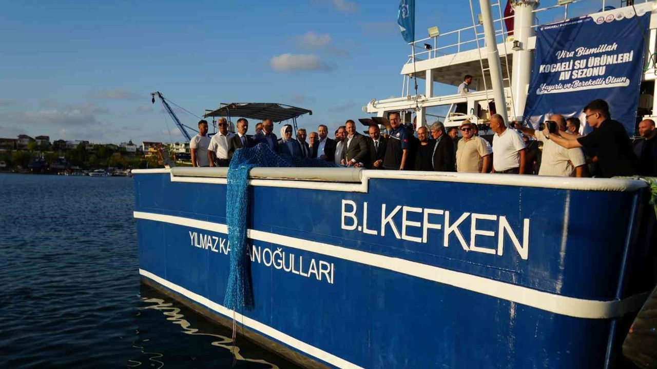 kefken limanı'nda 2026-2027 av sezonu dualarla ve ağla açıldı