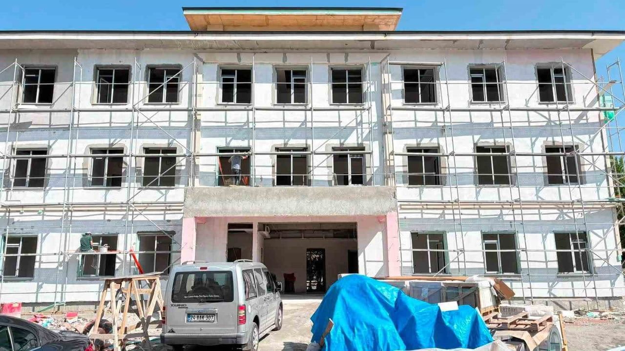 Kemah’ta emniyet binası inşaatında tamamlanma hedefi vurgulandı