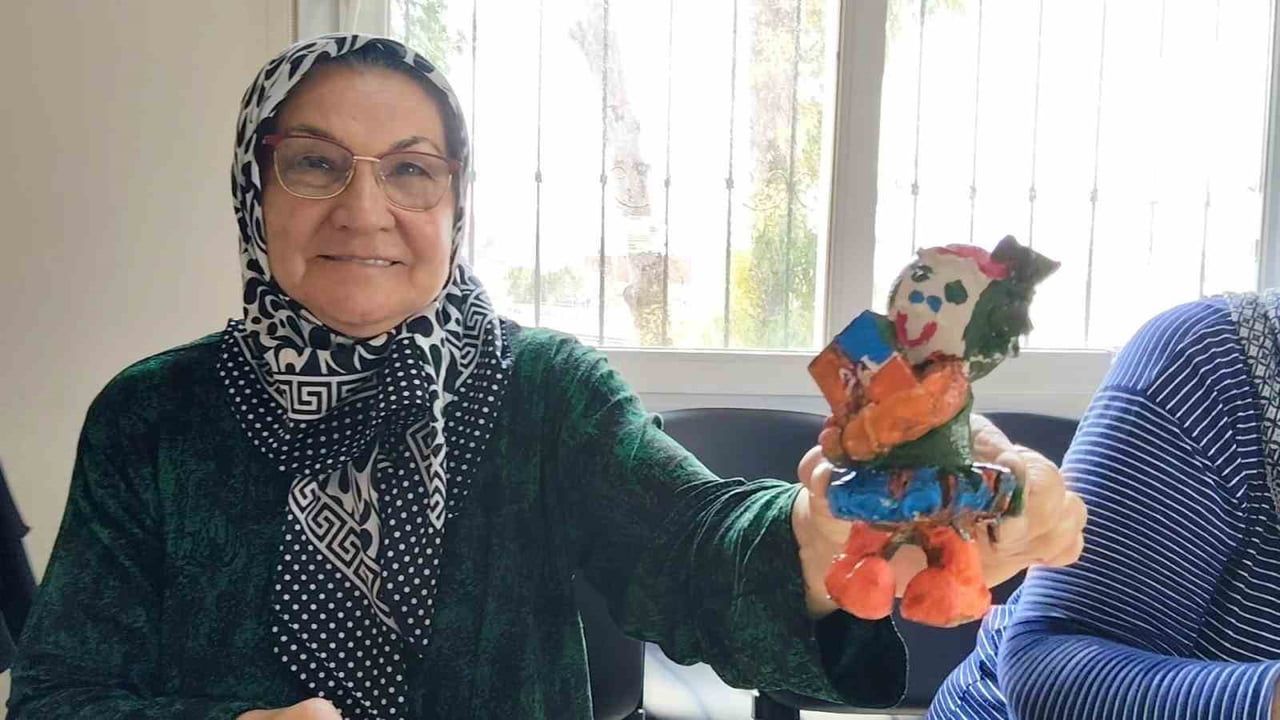 Kendine şefkatle başlayan iyileşme: Akdeniz'de 'Sevgi Sanatı' atölyesi