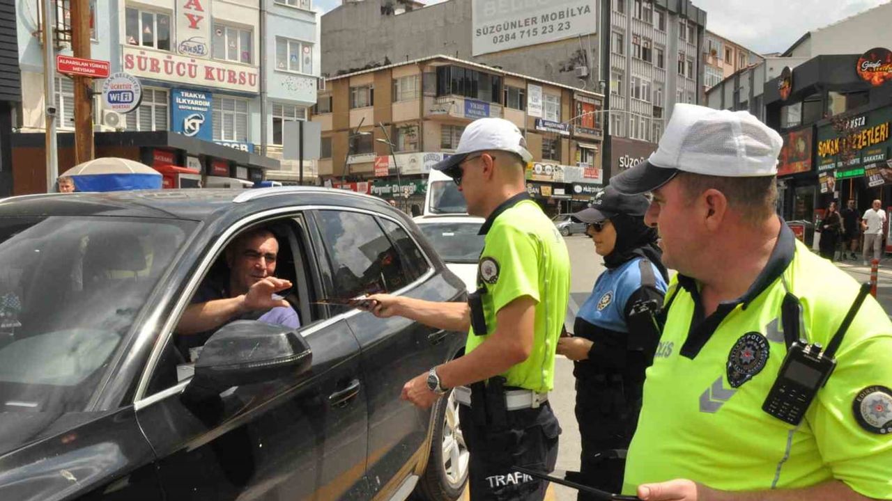 Keşan'da motosiklet kazalarını azaltmaya yönelik bilgilendirme kampanyası