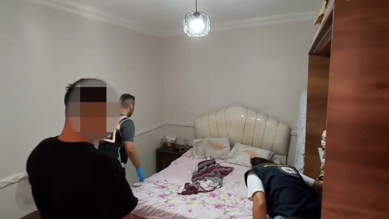 keşan ve uzunköprü'de eş zamanlı operasyonda çok sayıda uyuşturucu ve iki tabanca ele geçirildi