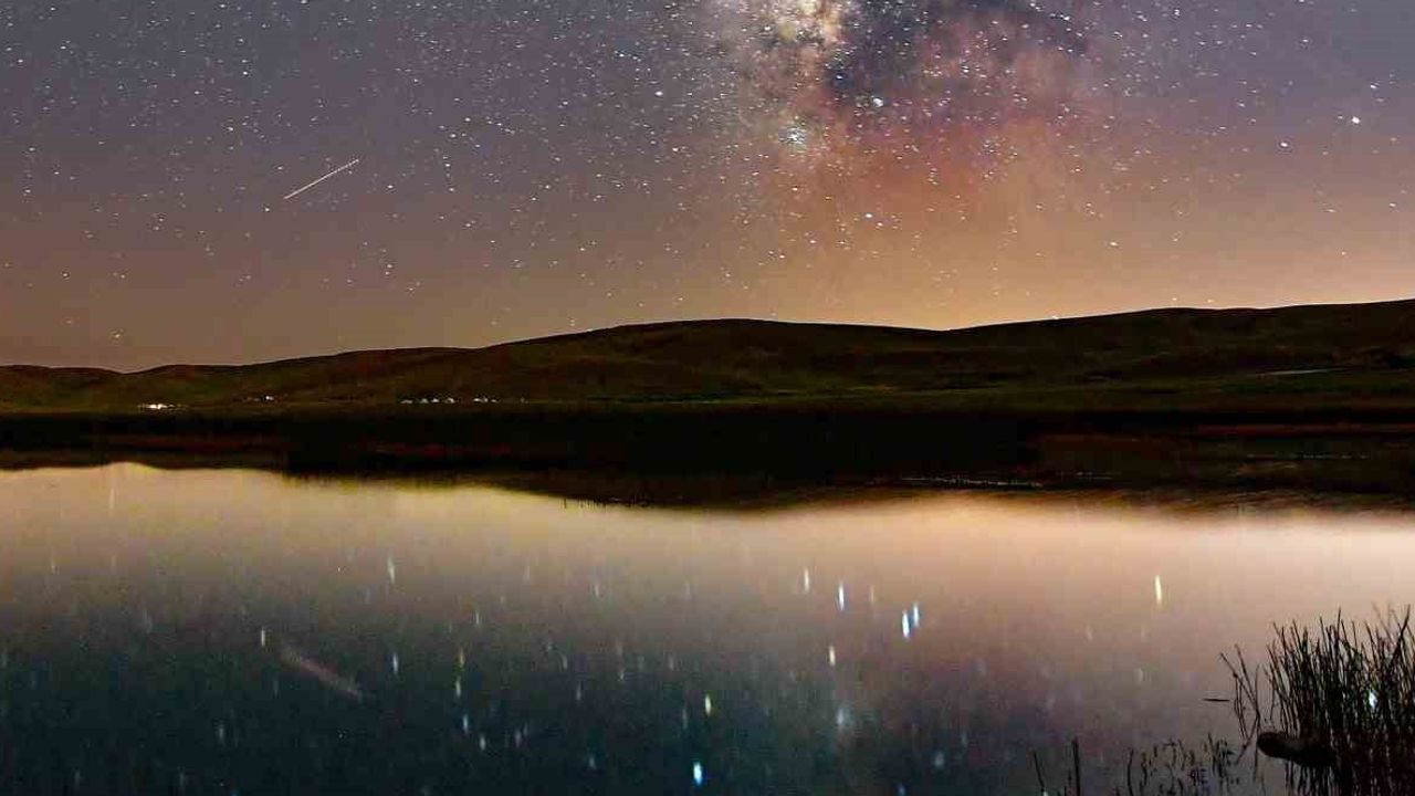 Keşiş Yaylası'nda gökyüzü şöleni: Perseid meteorları Van semalarında