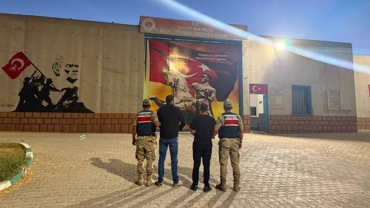 Kilis'te gece yarısı firarı: iki hükümlü jandarmaya kısa sürede yakalandı