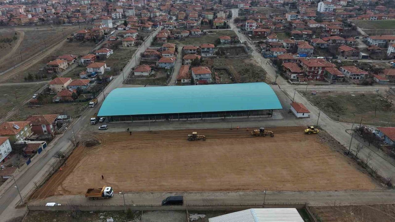 Kırıkkale'de yol, pazar ve su altyapısında eş zamanlı yenileme