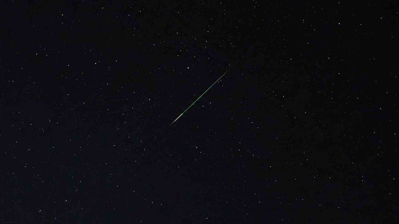 Kırıkkale gecesi kısa ışık izleriyle aydınlandı: Perseidler objektiflere yansıdı