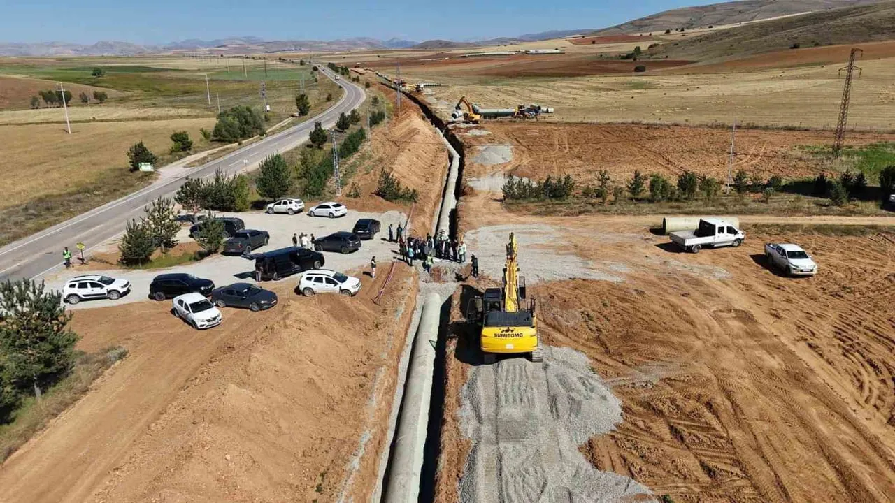 Kırklartepe barajı sulama inşaatında son durum sahada değerlendirildi