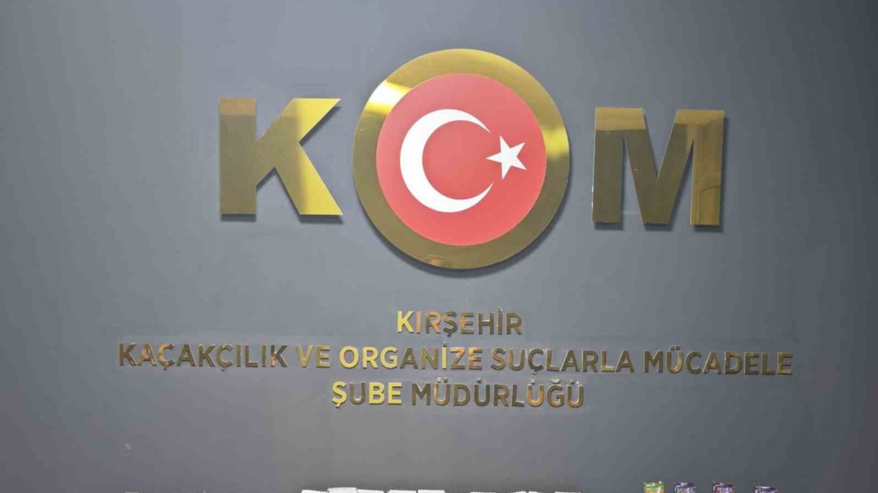 Kırşehir'de kaçakçılıkla mücadelede operasyon: iş yerinde binlerce doldurulmuş makaron ele geçirildi