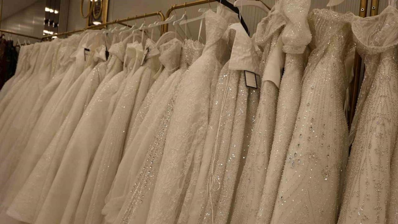 Kırşehir'de yükselen maliyetler kiralık gelinliği öne çıkardı