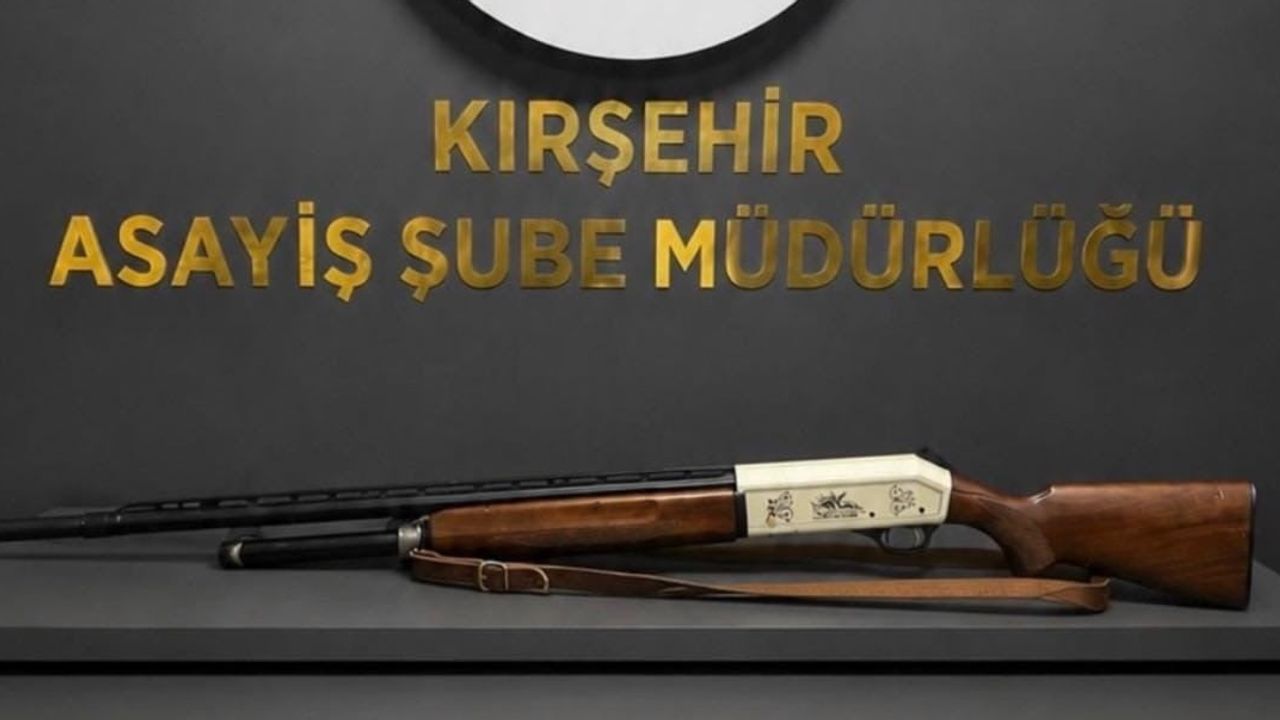 Kırşehir'de yunus timleri ruhsatsız silahlarla yakaladı