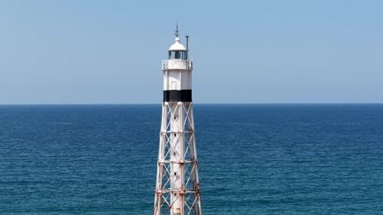 Kızılırmak ağzında 146 yıllık bekçi Bafra Deniz Feneri bölgeye hem rota hem canlılık kazandırıyor