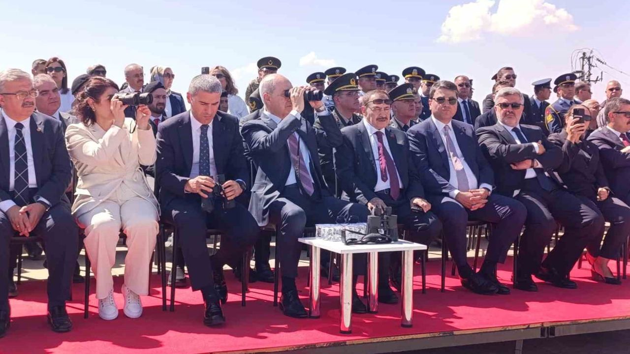 Kocatepe'de büyük taarruz anısına törene TBMM Başkanı Kurtulmuş katıldı