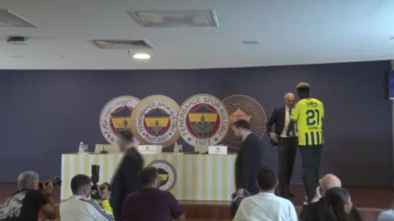 Kojo Oppong Fenerbahçe'ye katıldı: rekabete ve şampiyonluk hedefine odaklıyım