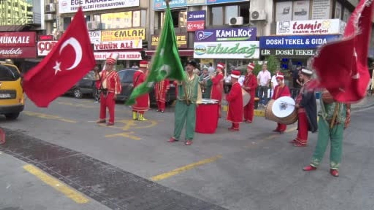 Konak’ta AK Parti’ye 500 yeni üye katılım töreni düzenlendi