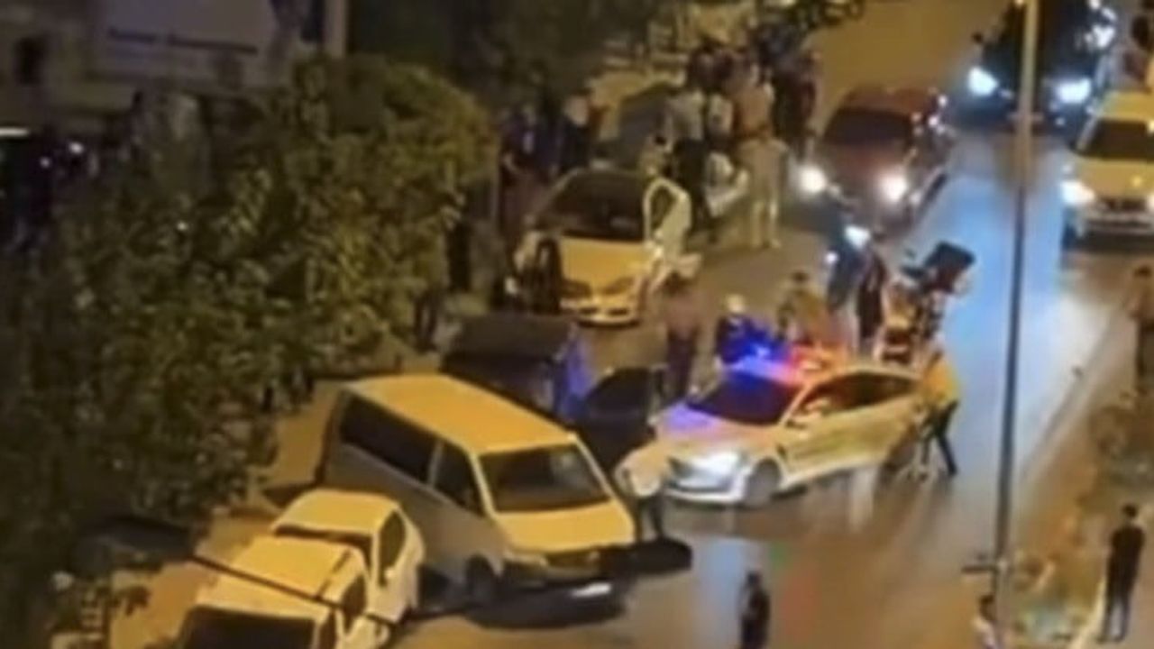 Kovalamaca Nizip'te sona erdi: 'dur' ihtarına uymayan sürücü 4 araca çarptı