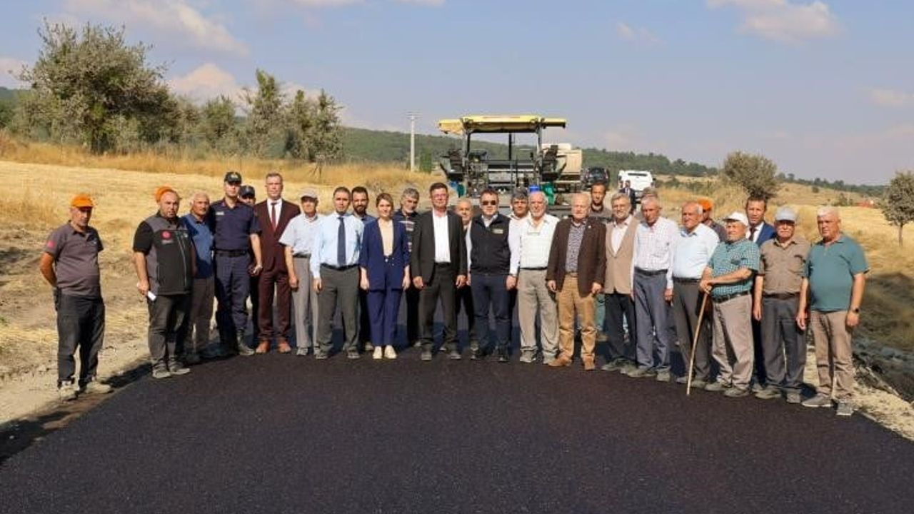 Köy yollarında ulaşım kalitesi yükseldi: Bilecik’te 40 kilometre sıcak asfalt tamamlandı