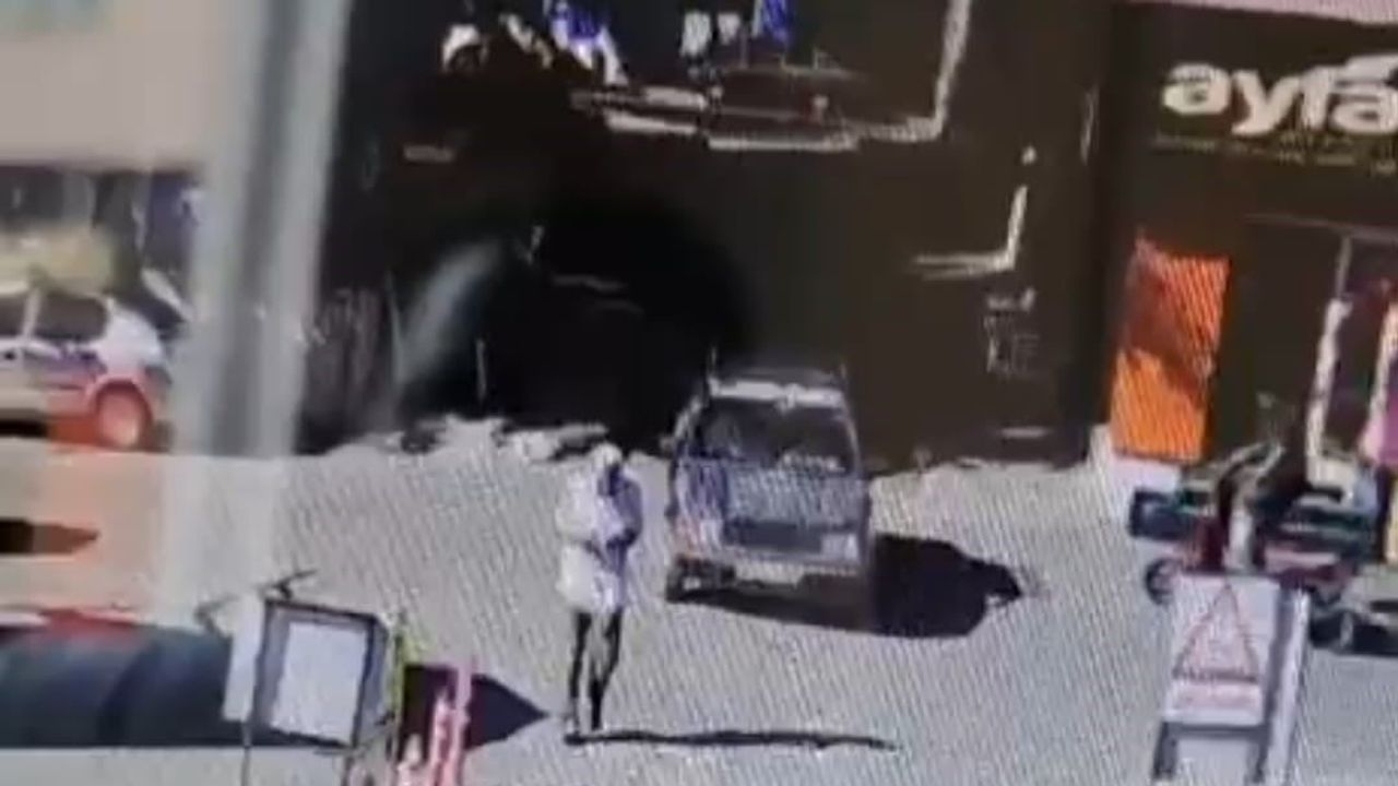 Kozan'da çarpıp uzaklaşan sürücü 83 yaşındaki yayanın ayağının kırılmasına neden oldu