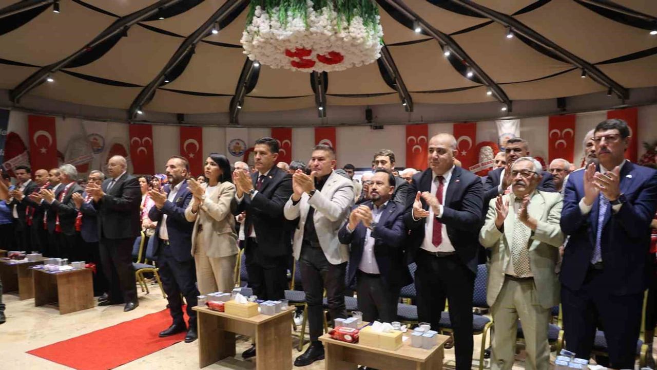 Kozan'da yeniden göreve Yusuf Seğmen: MHP ilçe başkanlığına dönüş