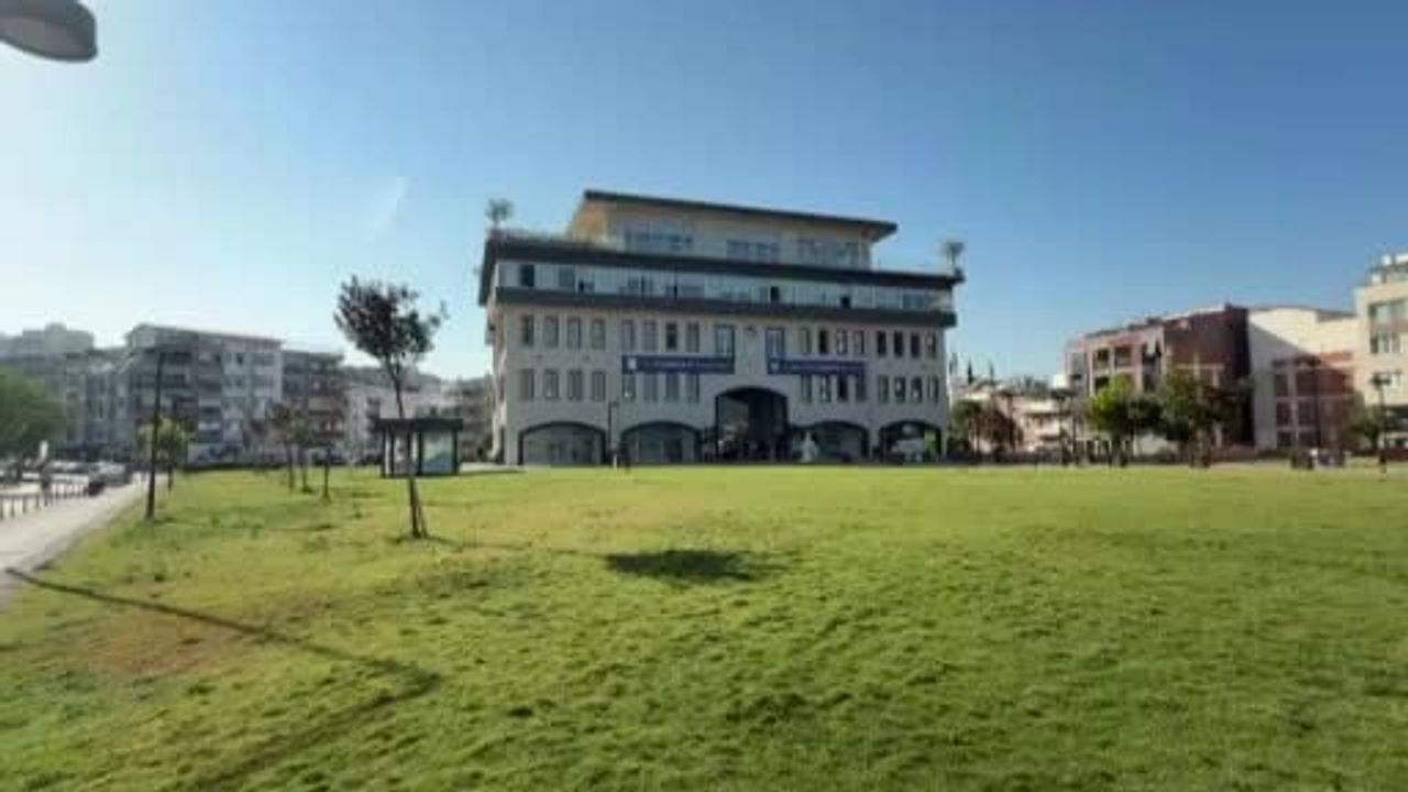 Kuşadası soruşturmasında eş zamanlı operasyon: 15 gözaltı, 7 şüpheli için yakalama kararı