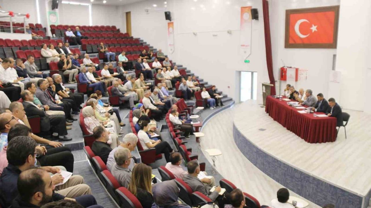 Kütahya'da yöneticiler yeni eğitim yılı için yol haritası belirledi