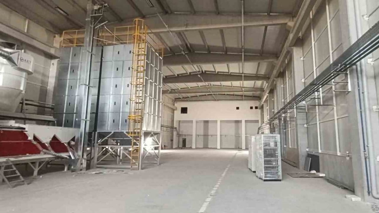 Kütahya’de çevre dostu susam işleme tesisi üretime hazırlanıyor