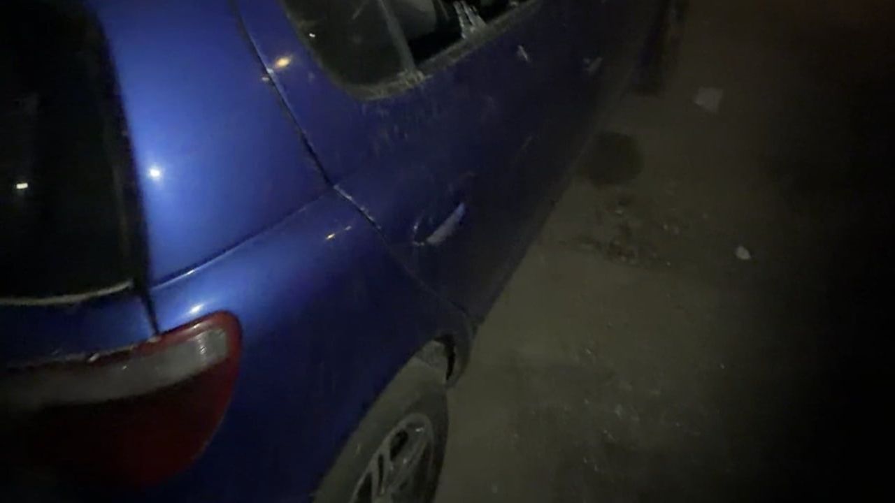 Lüleburgaz otoparkında gece yarısı taşlı tahribat: birçok aracın camı kırıldı