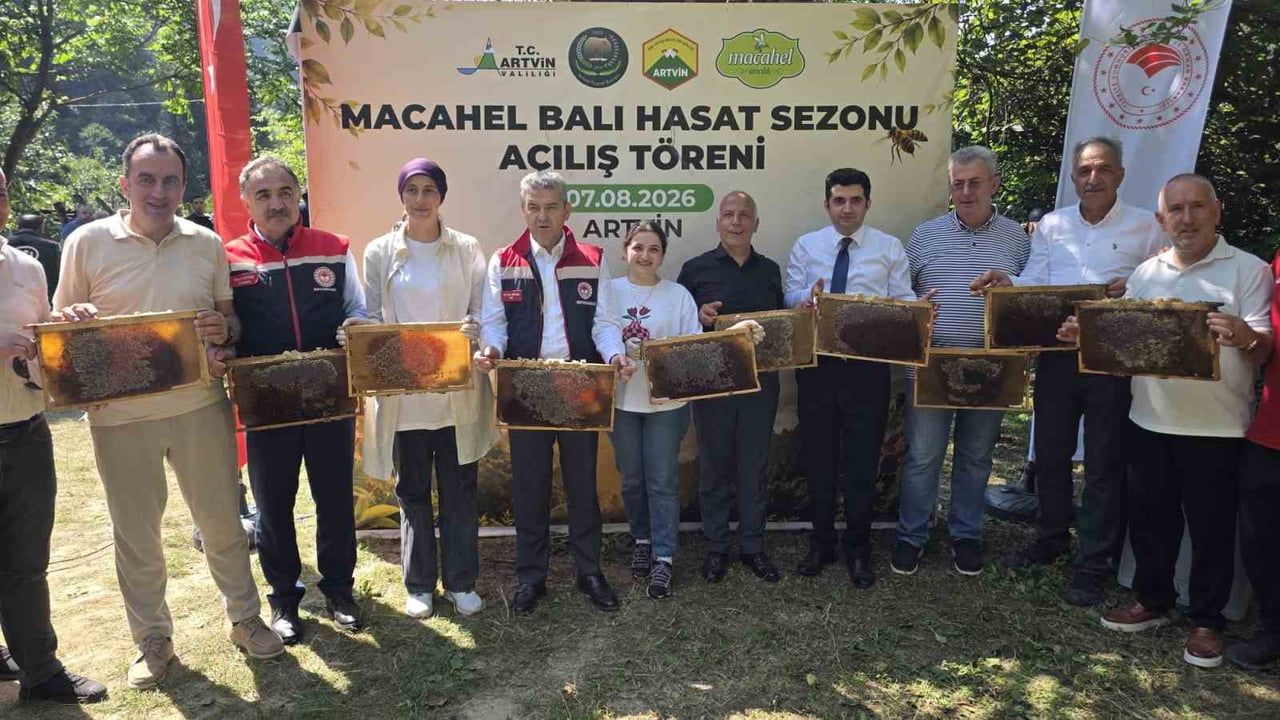 Macahel'de 2026 bal hasadı başladı, UNESCO korumalı vadide ilk sağım yapıldı