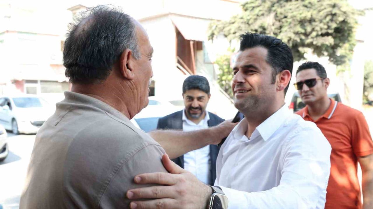 Mahalleyi dinleyerek çözüm üreten yaklaşım: Akdeniz kaymakamı Murat Beşikçi Adanalıoğlu'nda talimat verdi