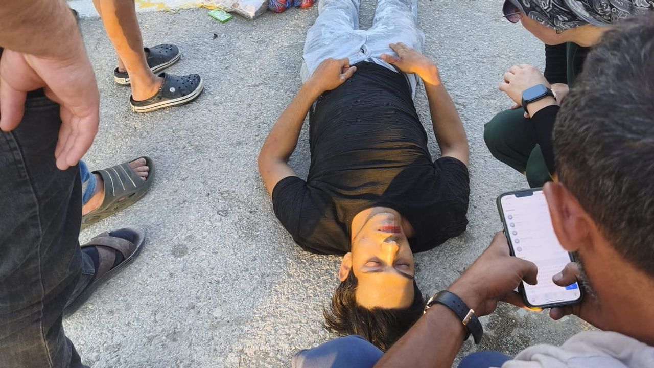 Malatya'da arkadan çarpışma: motosiklet sürücüsü hastaneye kaldırıldı