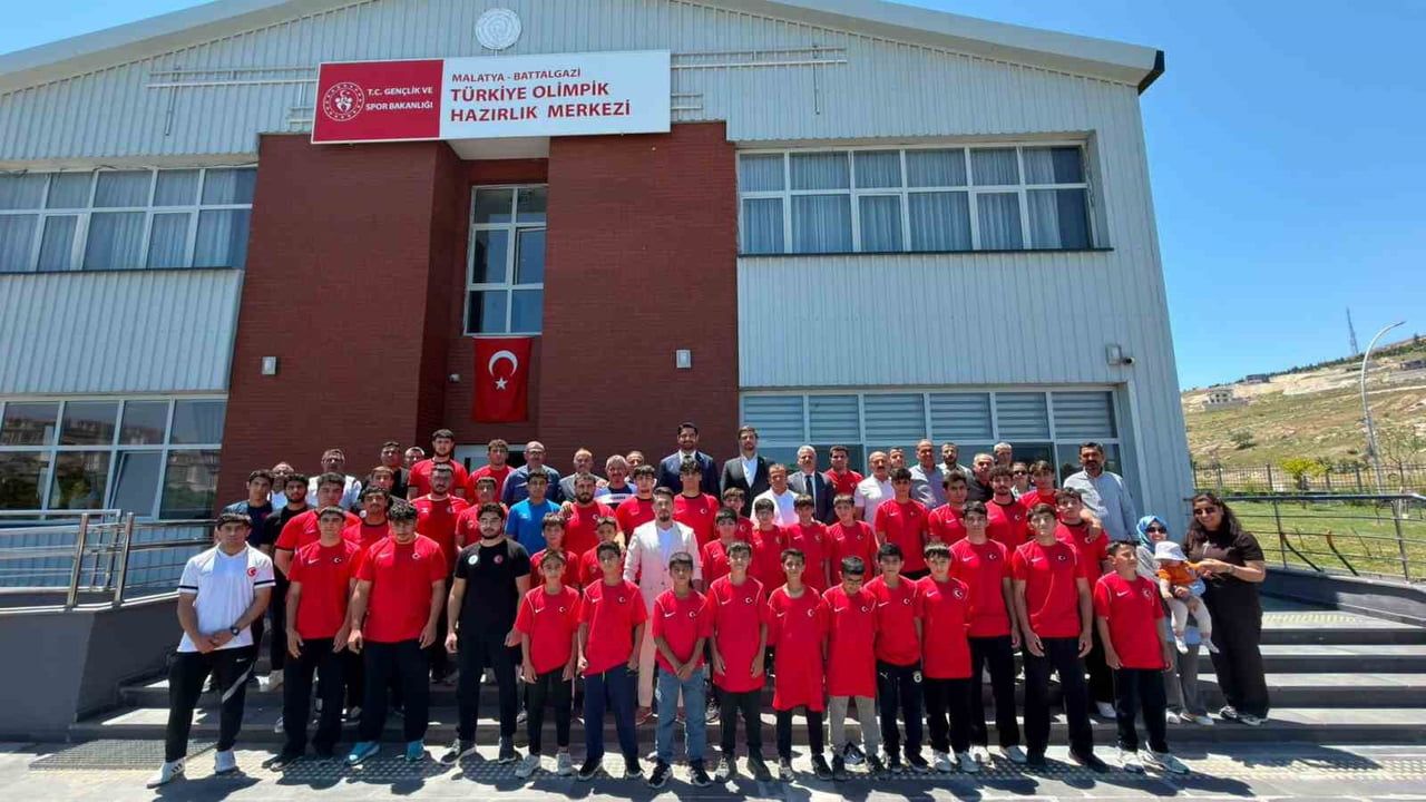 Malatya'dan 7 TOHM sporcusu U20 milli kampına davet edildi