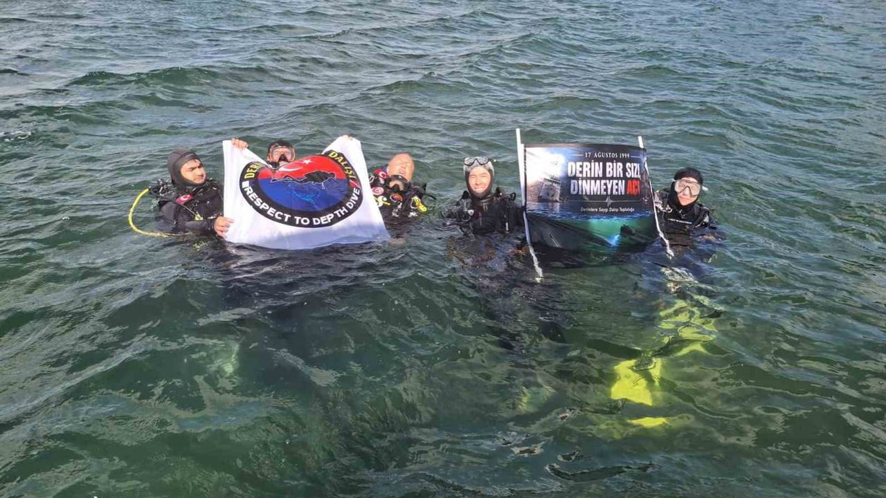 Marmara sahillerinde su altı anması: 17 ağustos'un 27. yılına dalış