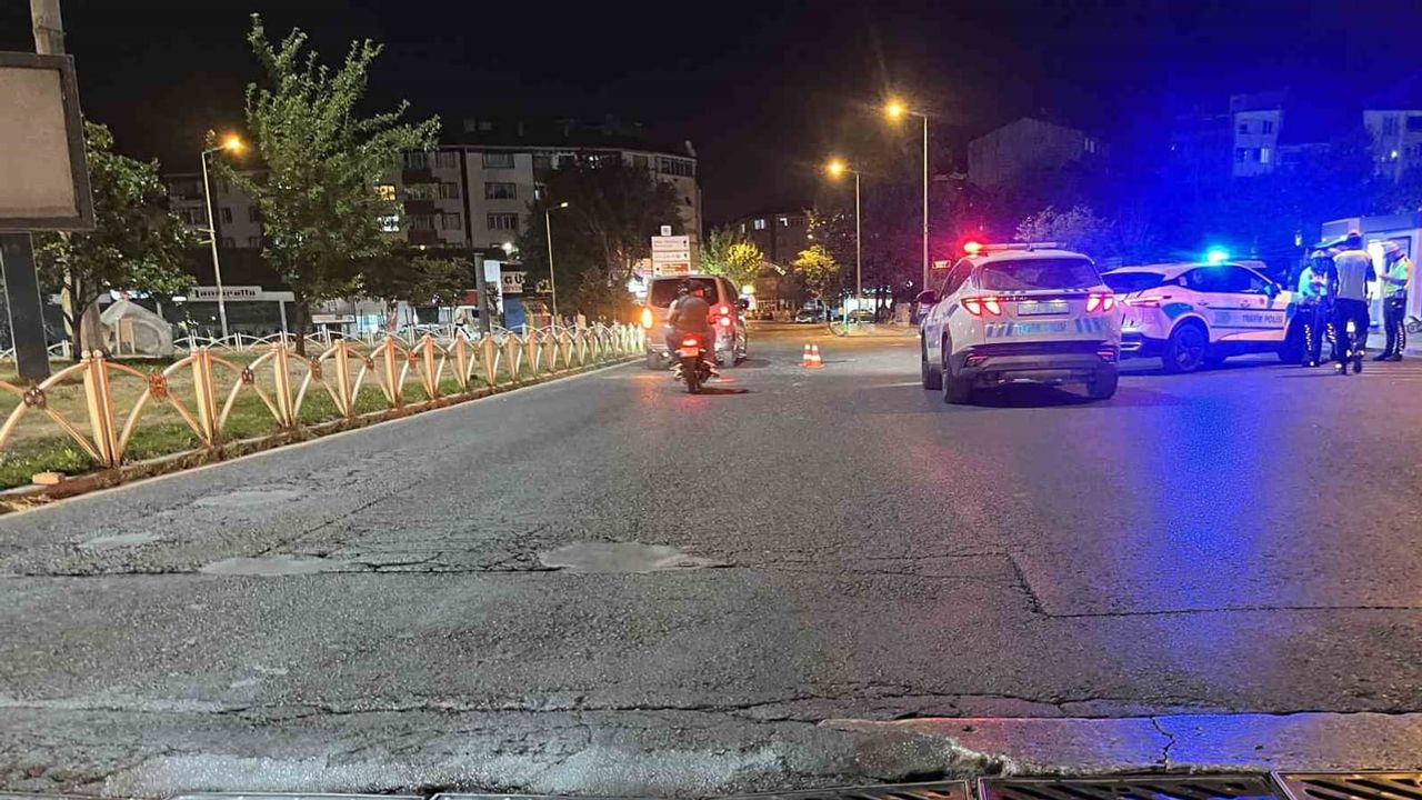 Mazgal çukuruna takılan elektrikli scooter 14 yaşındaki çocuğu ağır yaraladı