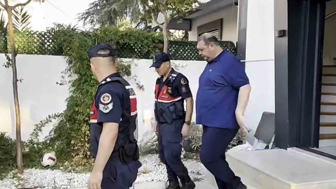 Menderes belediyesi'ne operasyon: başkan İlkay Çiçek de aralarında olmak üzere 15 gözaltı