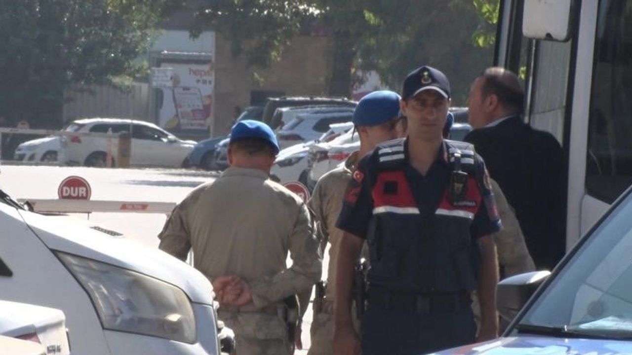Menderes'te belediye yönetiminde gözaltı dalgası: başkan İlkay Çiçek de tutuklandı
