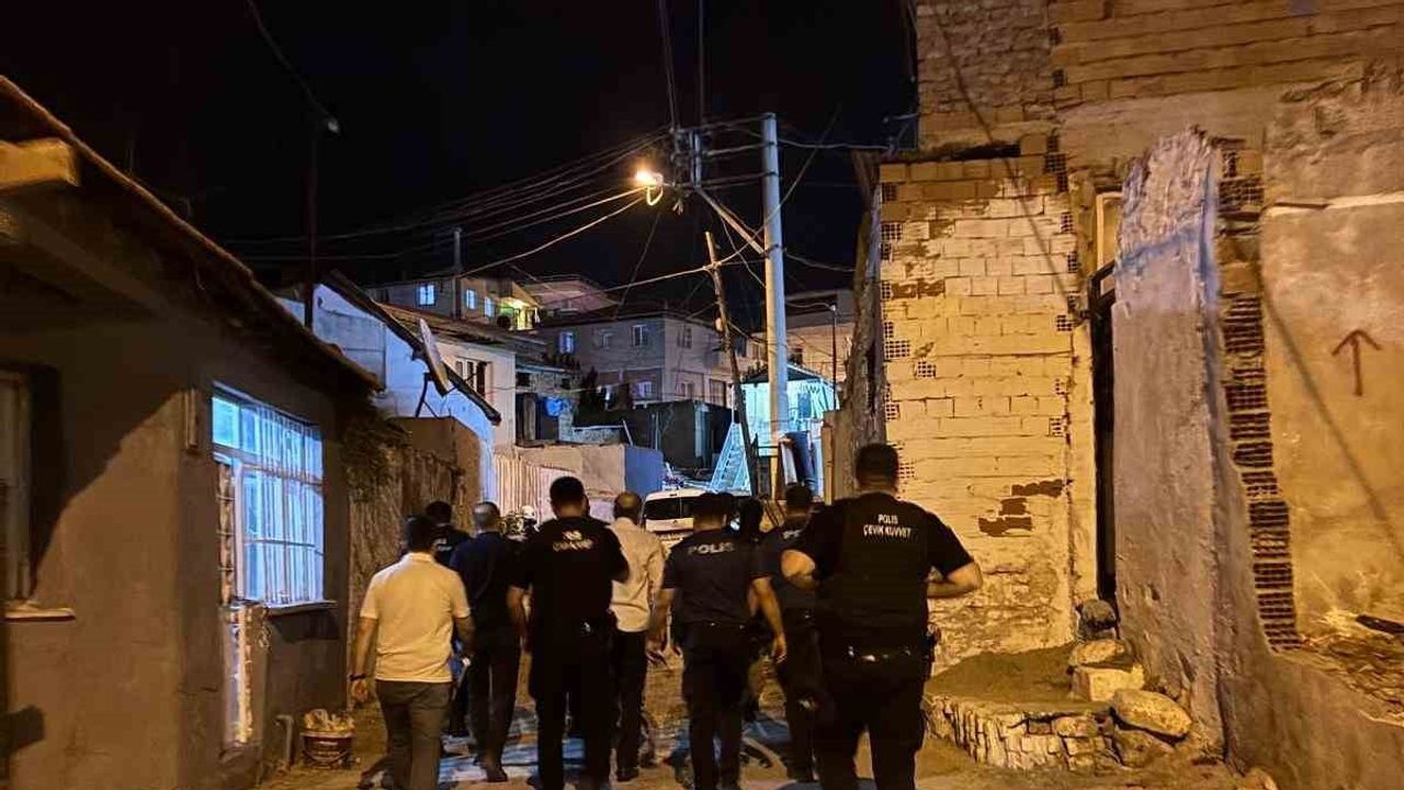 menemen’de güvercin kavgası silahlı çatışmaya dönüştü: 13 yaralı, 4 tutuklu