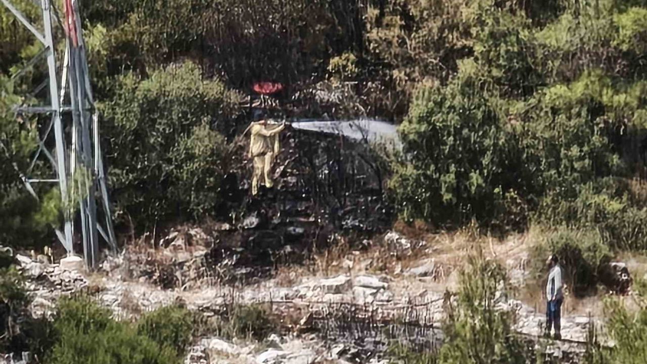 Menteşe'de makilik yangınında ekiplerin hızlı müdahalesi büyümeyi önledi