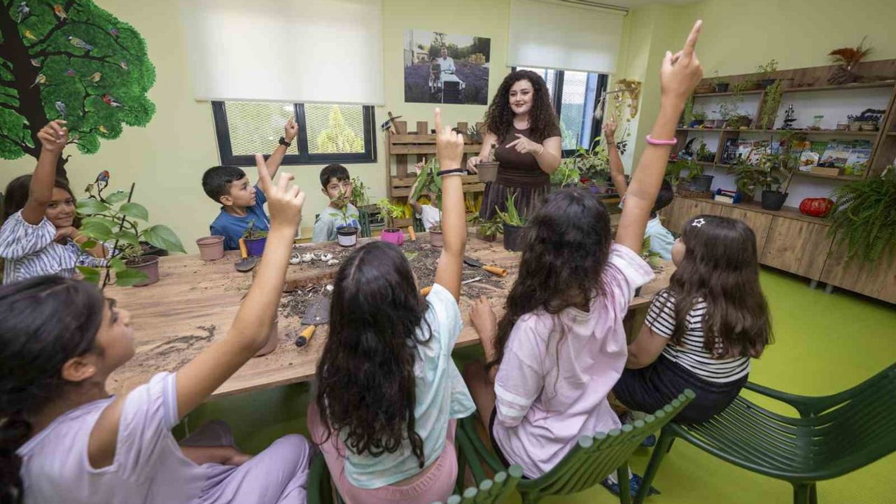 Mersin çocuk kampüslerinde ücretsiz atölyelerle dolu dolu bir yaz