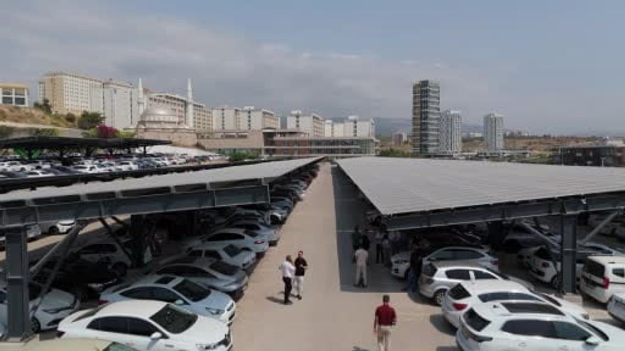 Mersin Üniversitesi güneş enerjisiyle milyonlarca lira tasarruf etti